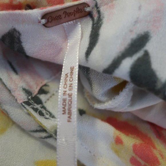 FREE PEOPLE FLORAL FRONT TIE MINI DRESS 2 * - Picture 7 of 7